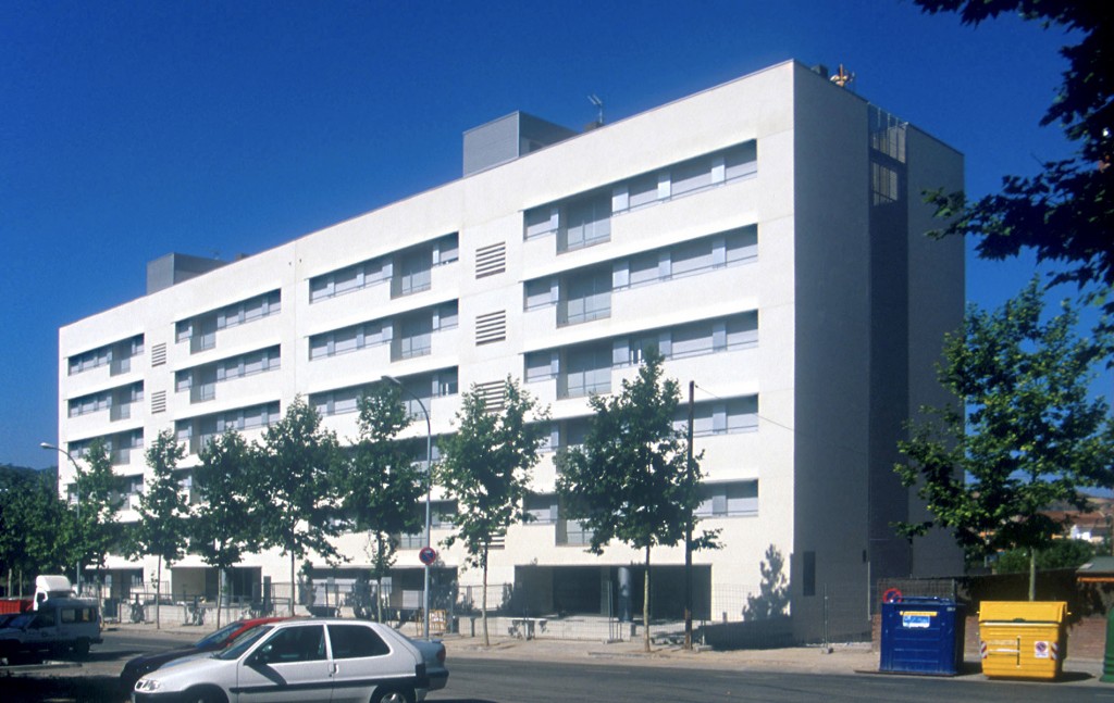 48 VIVIENDAS EN EL SECTOR TORRENT DE LA FONT II « Martí-Miralles